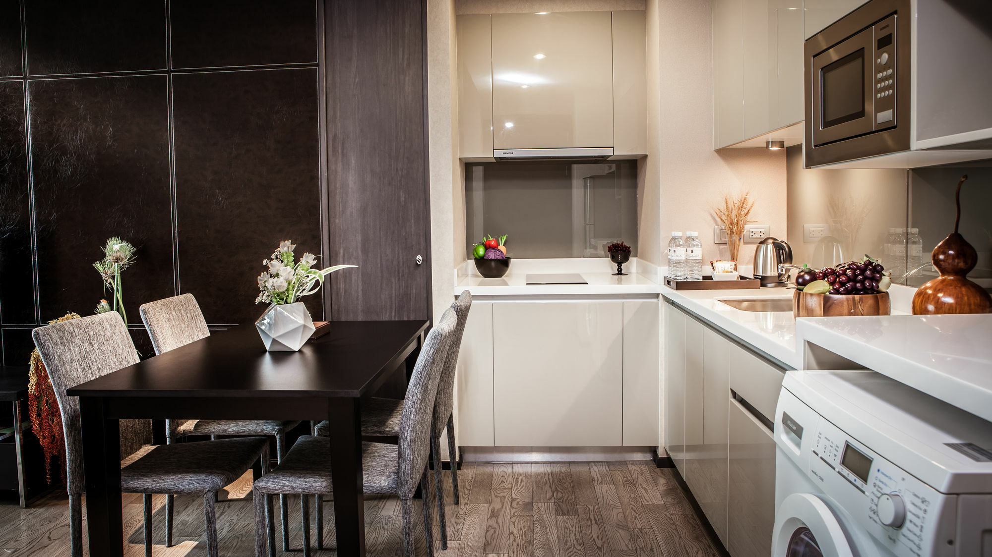 Arcadia Residence Ploenchit By Compass Hospitality Bangkok Zewnętrze zdjęcie