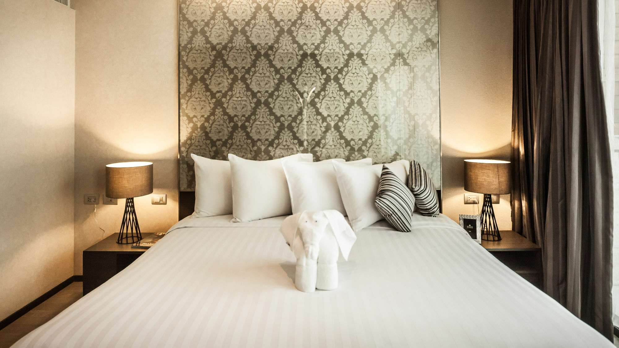 Arcadia Residence Ploenchit By Compass Hospitality Bangkok Zewnętrze zdjęcie